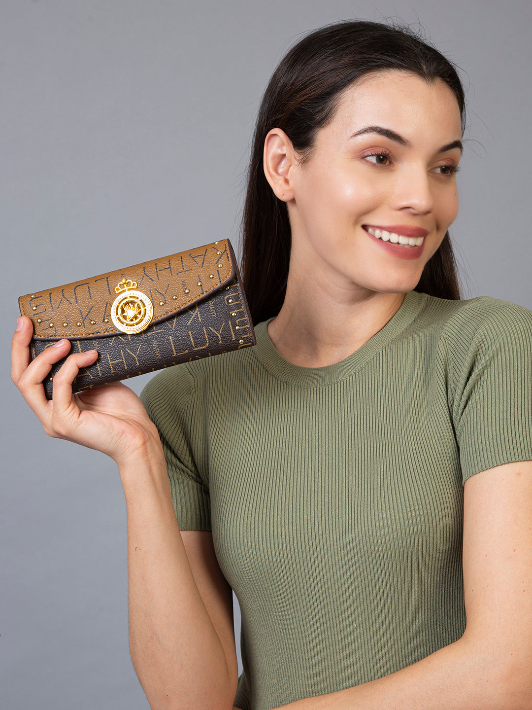 Filauri Elegant Monogram Wallet with Gold Emblem