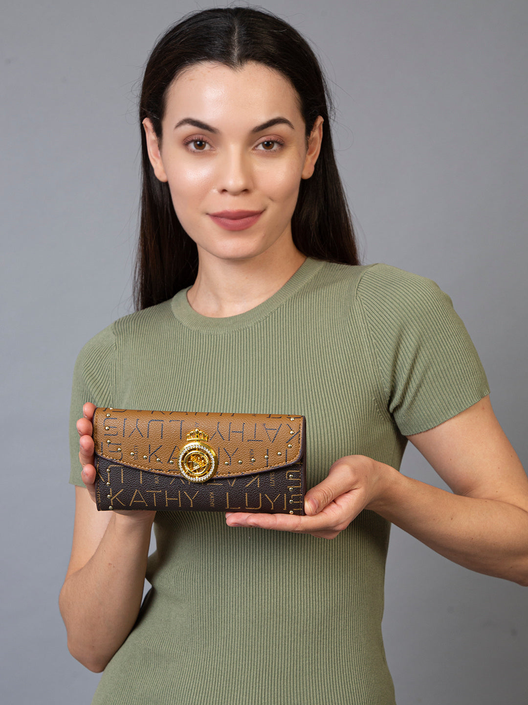 Filauri Elegant Monogram Wallet with Gold Emblem