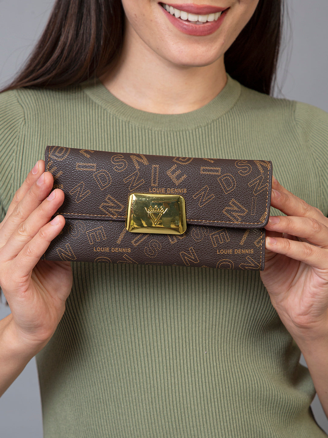 Filauri Chic Monogram Clutch Wallet