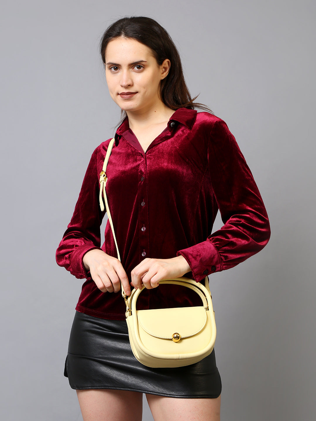 Filauri Modern Sling & Handbag