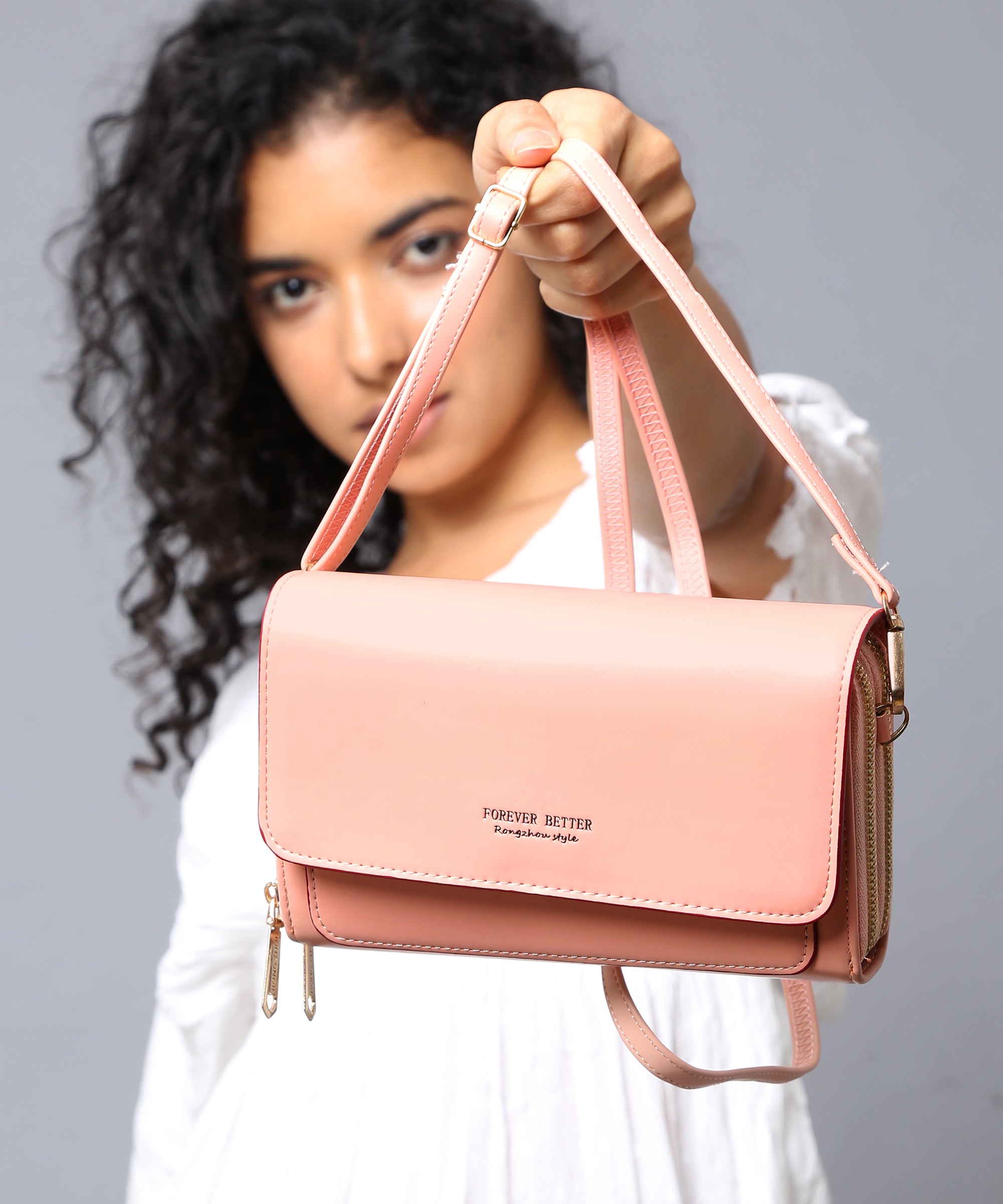 Filauri Versatile Sling Bag